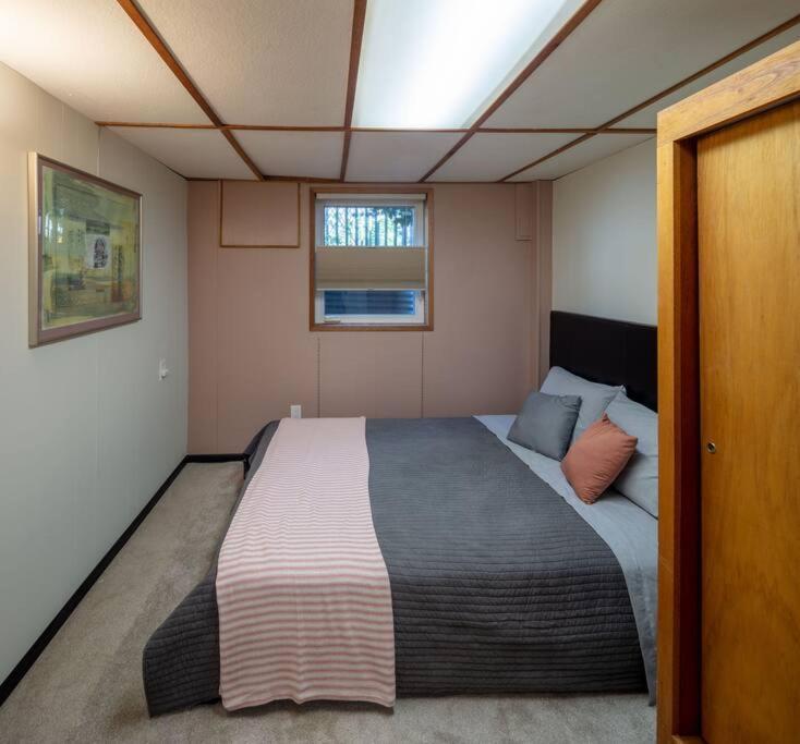 Seaview Hideaway Heated Floors, Free Parking Villa Seattle Exterior photo